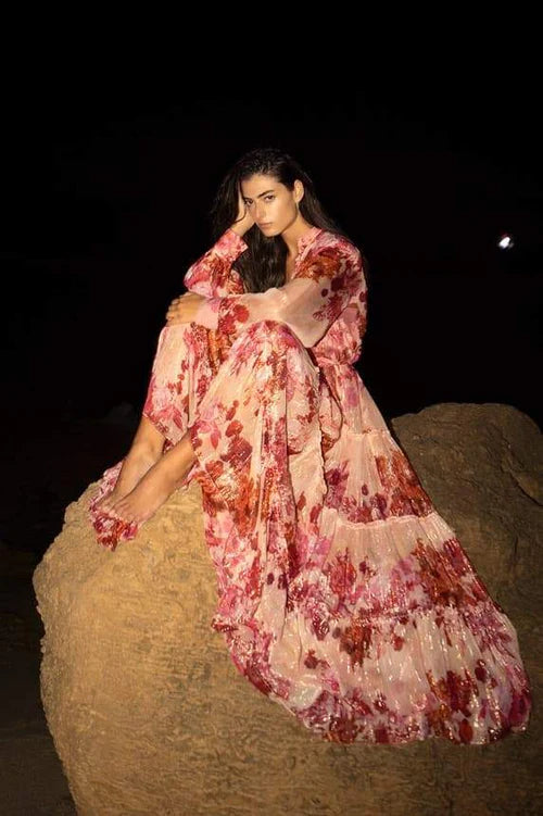 Sylvia Uzun Kollu Çiçekli Maxi Elbise